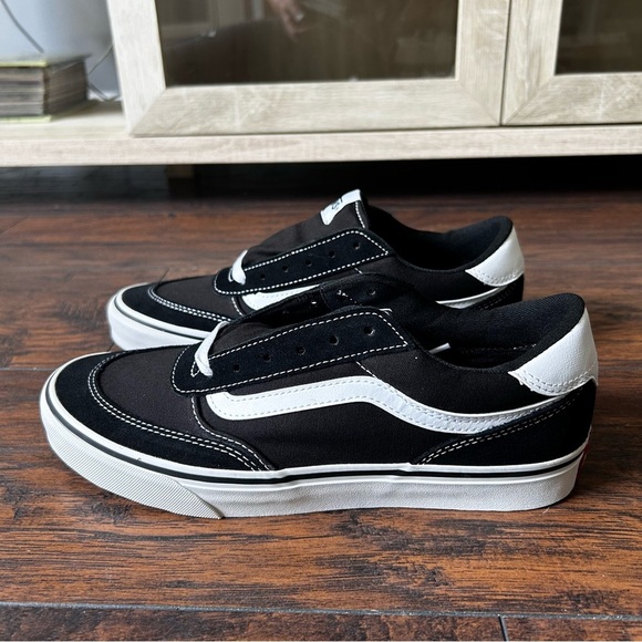 Vans Black Old Skool Sneakers Classic Style - Picture 7 of 12